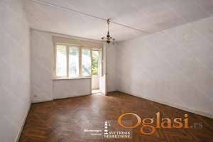 Stan za renoviranje sa pogledom na Portonovi Kumbor Herceg Novi | ID-S2259